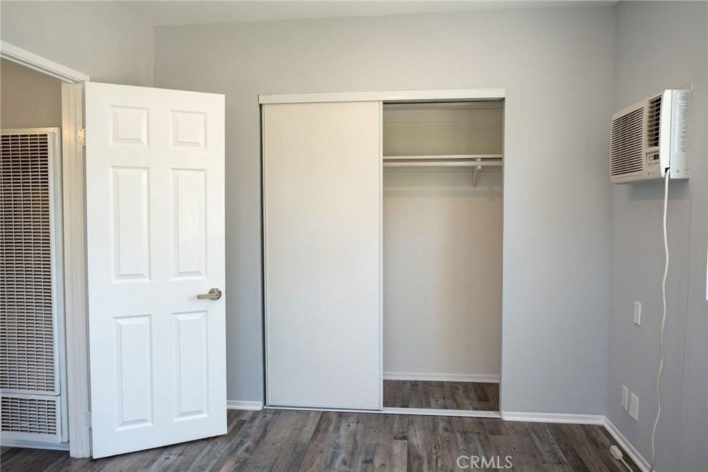 533 Sturtevant Dr Apt B #B - Photo 3 of 23