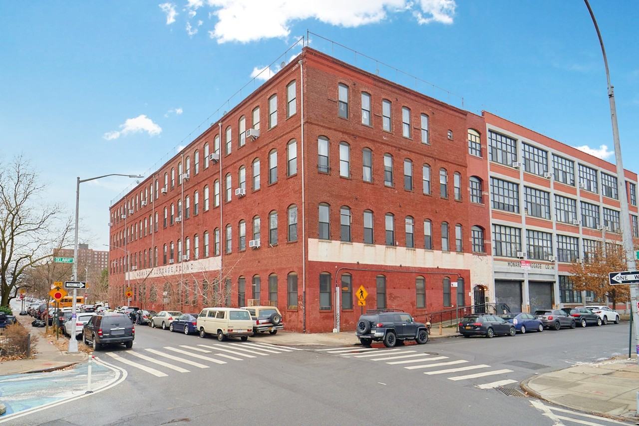 5 Delevan St #2G - Photo 7 of 9