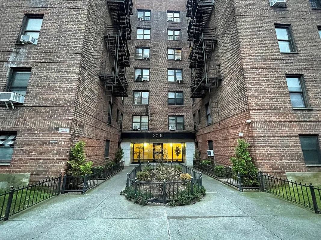 8710 37th Ave #203 - Photo 6 of 6