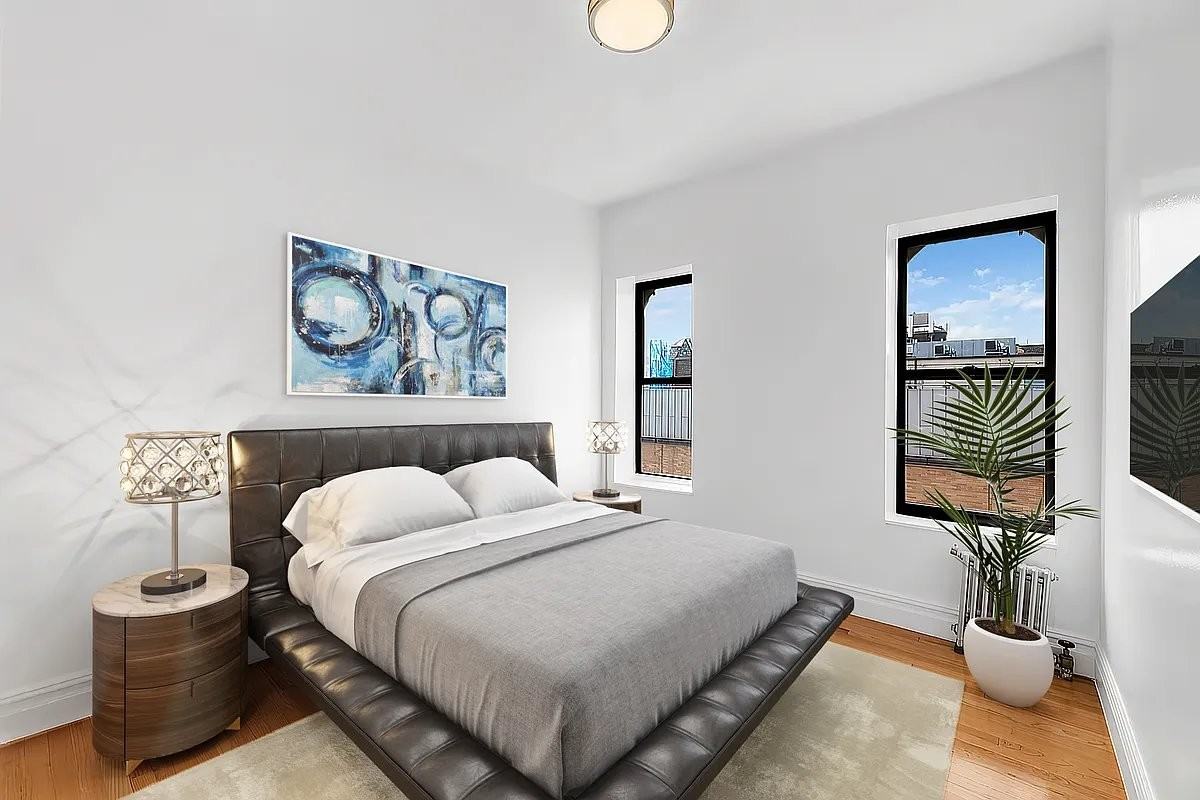 235 W 12th St #15 - Photo 2 of 5