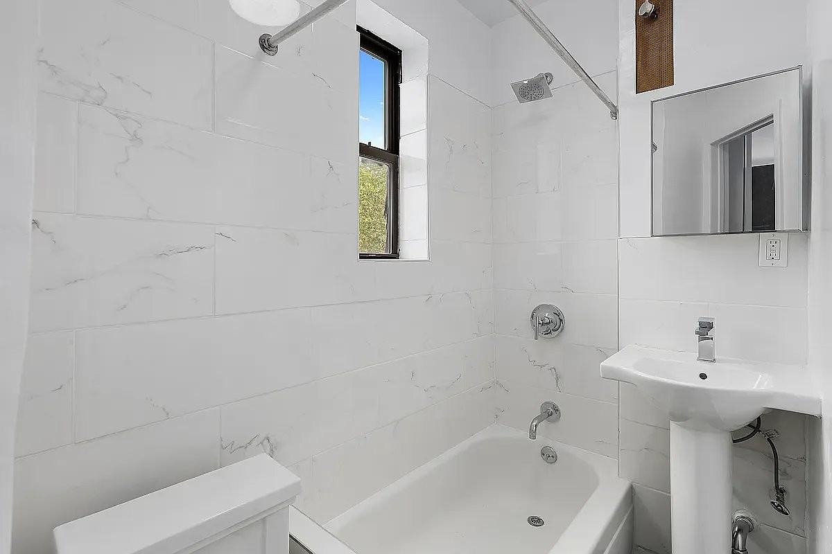 235 W 12th St #15 - Photo 5 of 5