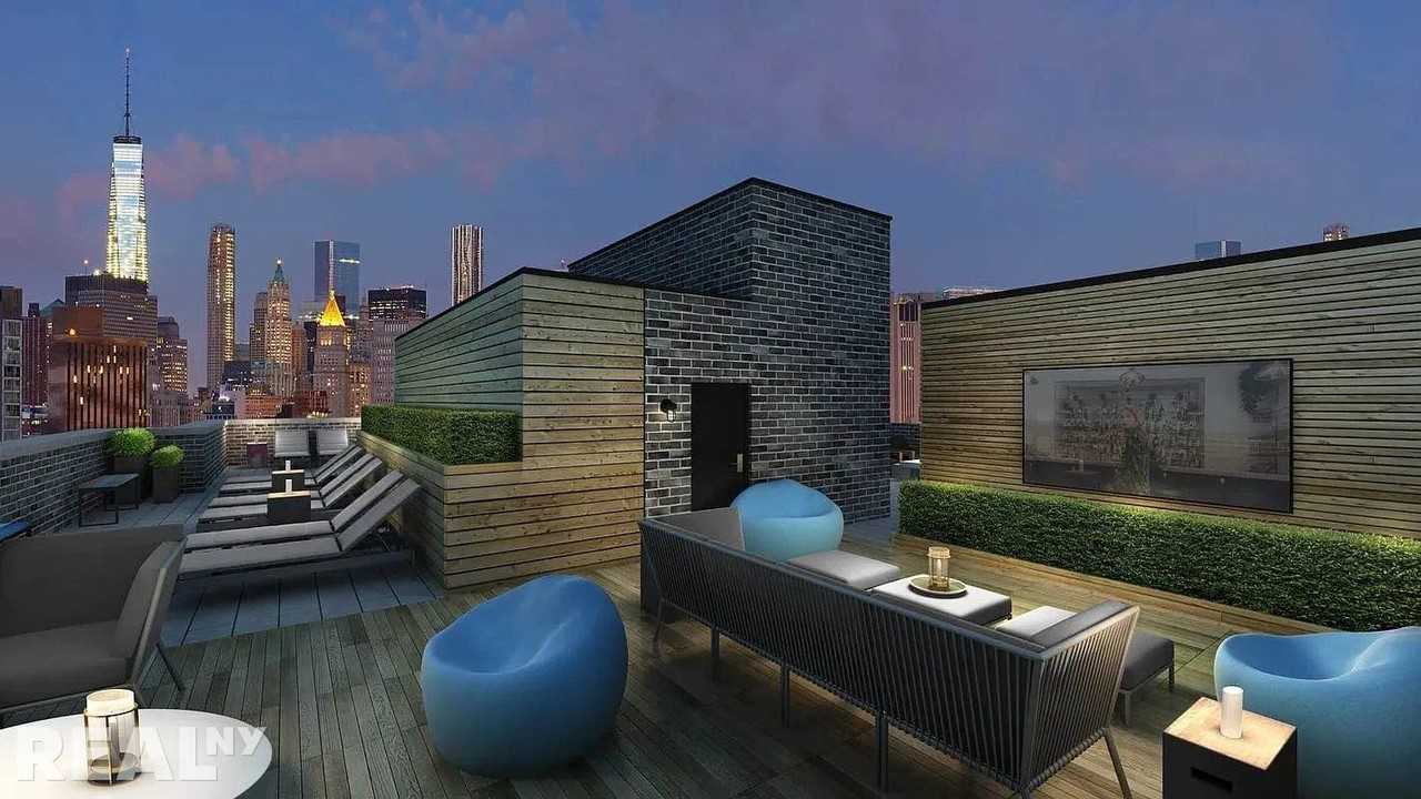 E Houston St #6A - Photo 5 of 9