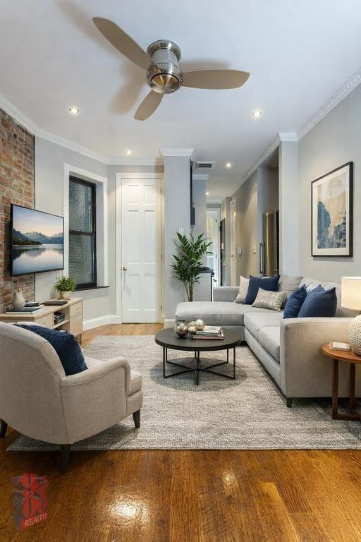 E 8th St #C1 - Photo 2 of 3