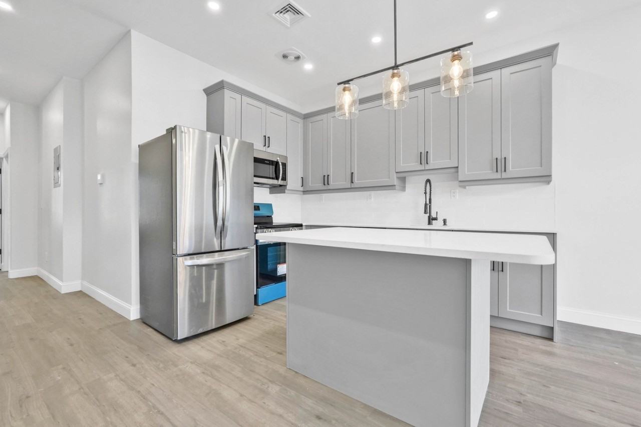 1308 Rogers Ave #2 - Photo 2 of 14