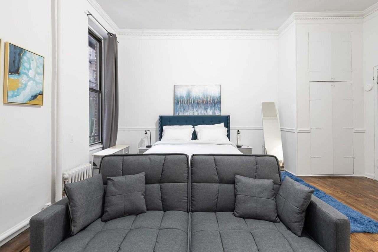 233 Park Ave #1323975P - Photo 3 of 18