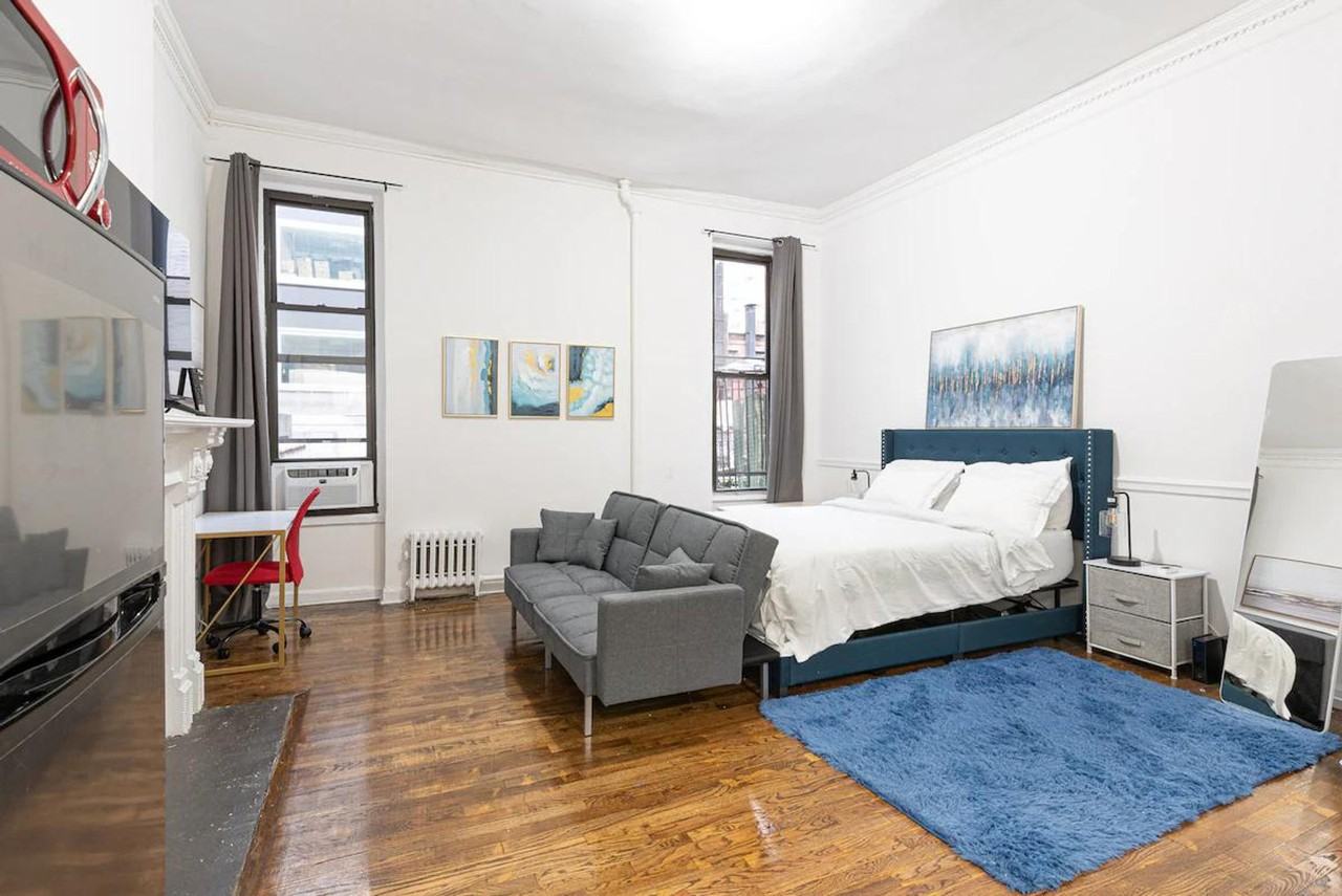 233 Park Ave #1323975P - Photo 4 of 18