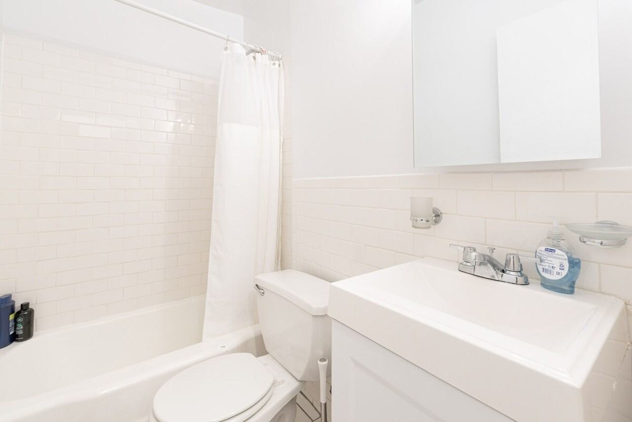 233 Park Ave #1323975P - Photo 6 of 18