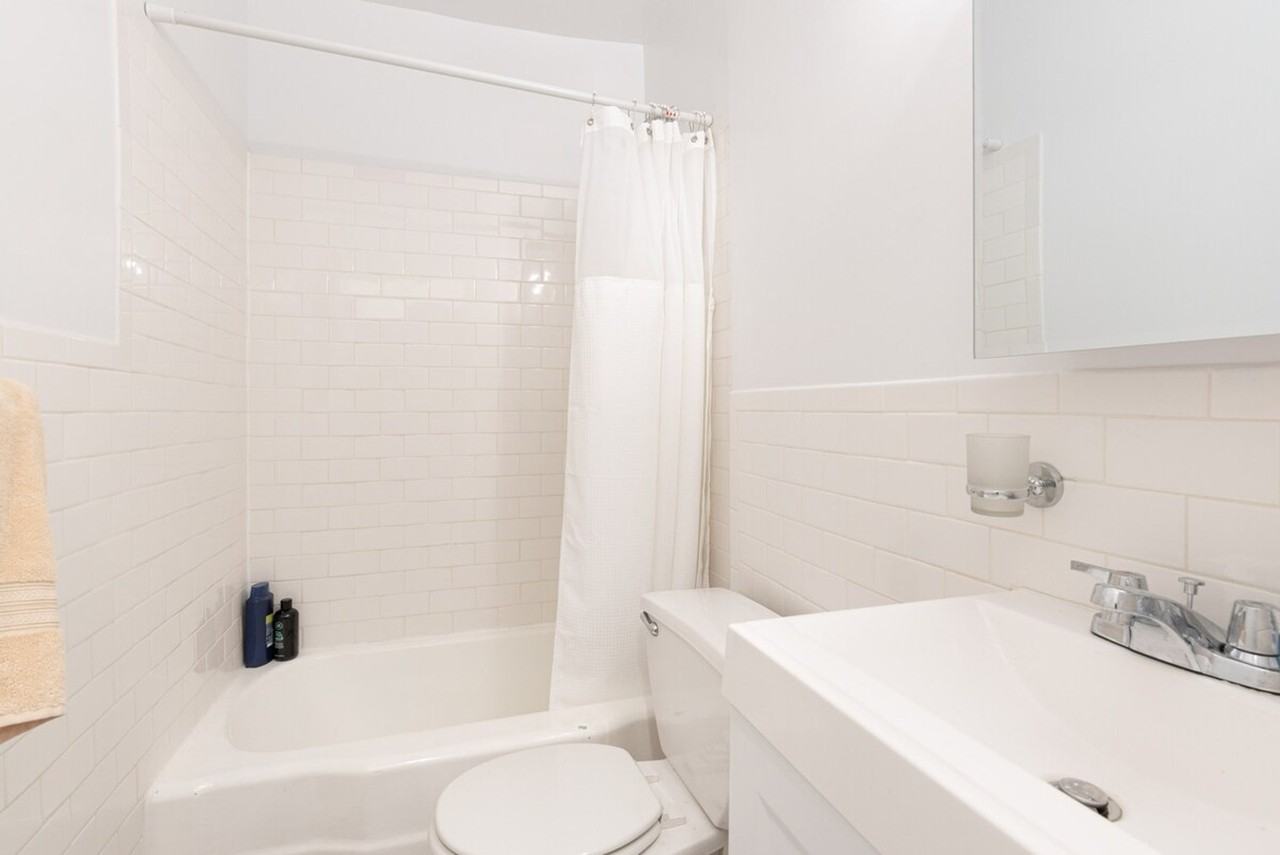 233 Park Ave #1323975P - Photo 7 of 18