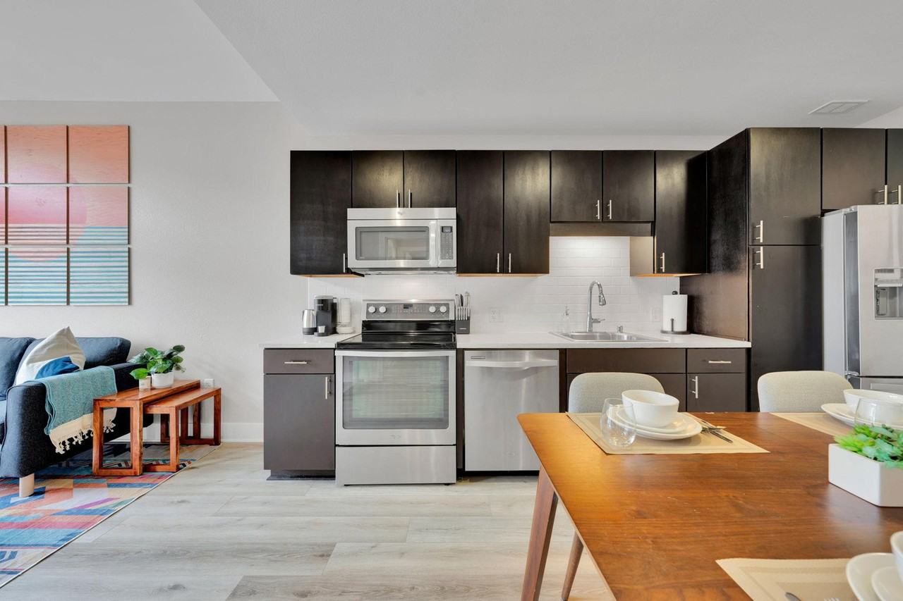 185 Channel Street - Photo 7 of 88