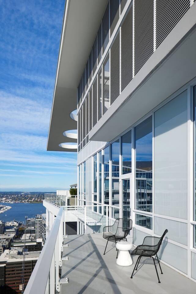 1077 Lenora St #1032441P - Photo 7 of 21