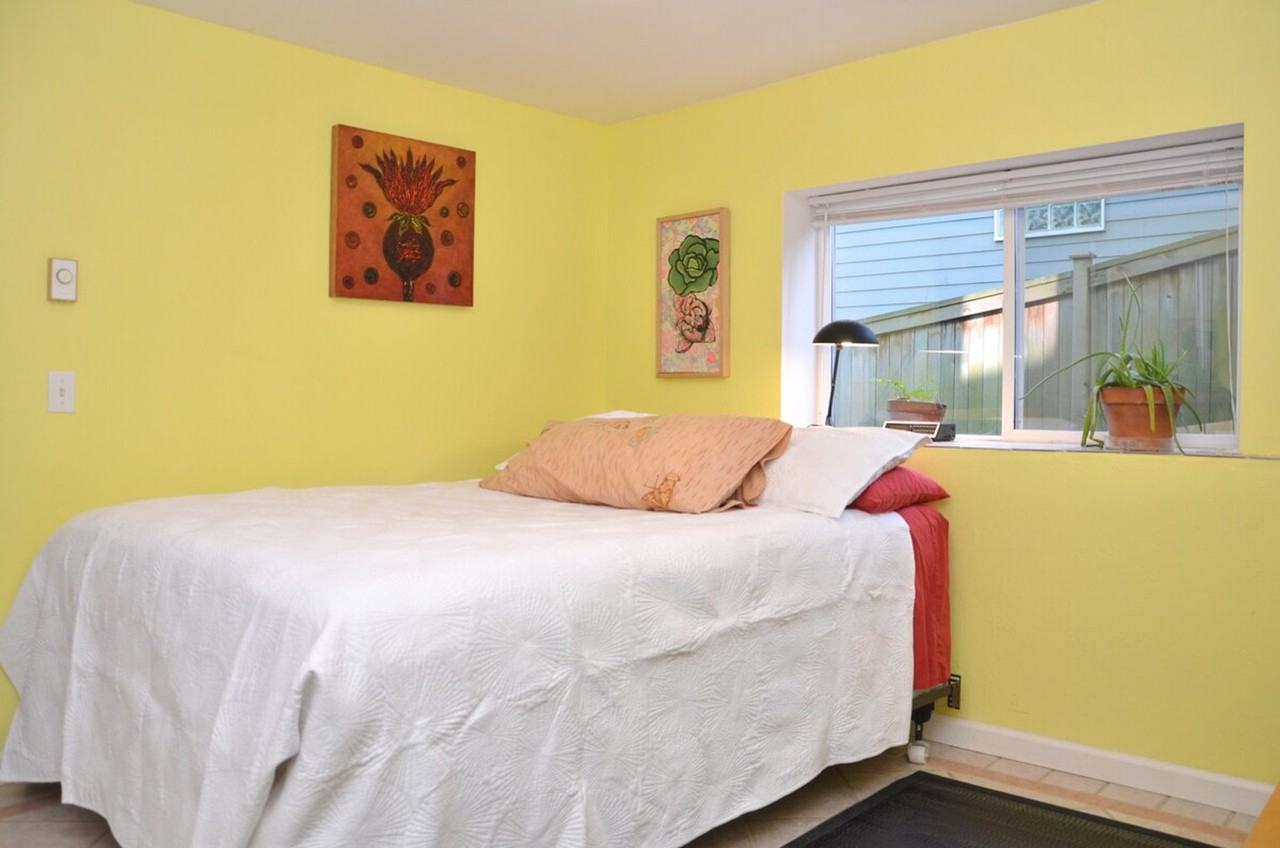 210 27th Ave E #1273353P - Photo 5 of 42