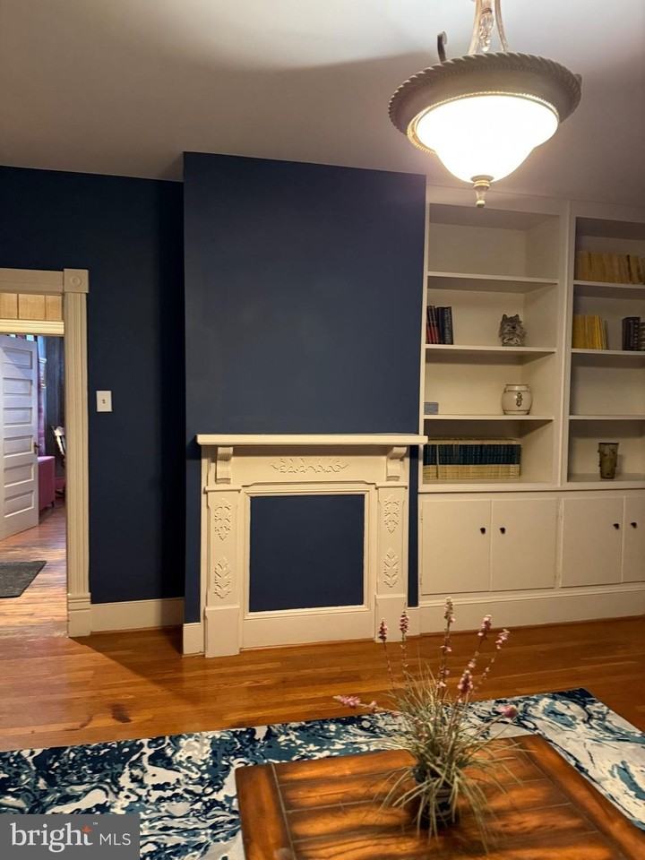 161 Capon St - Photo 3 of 20