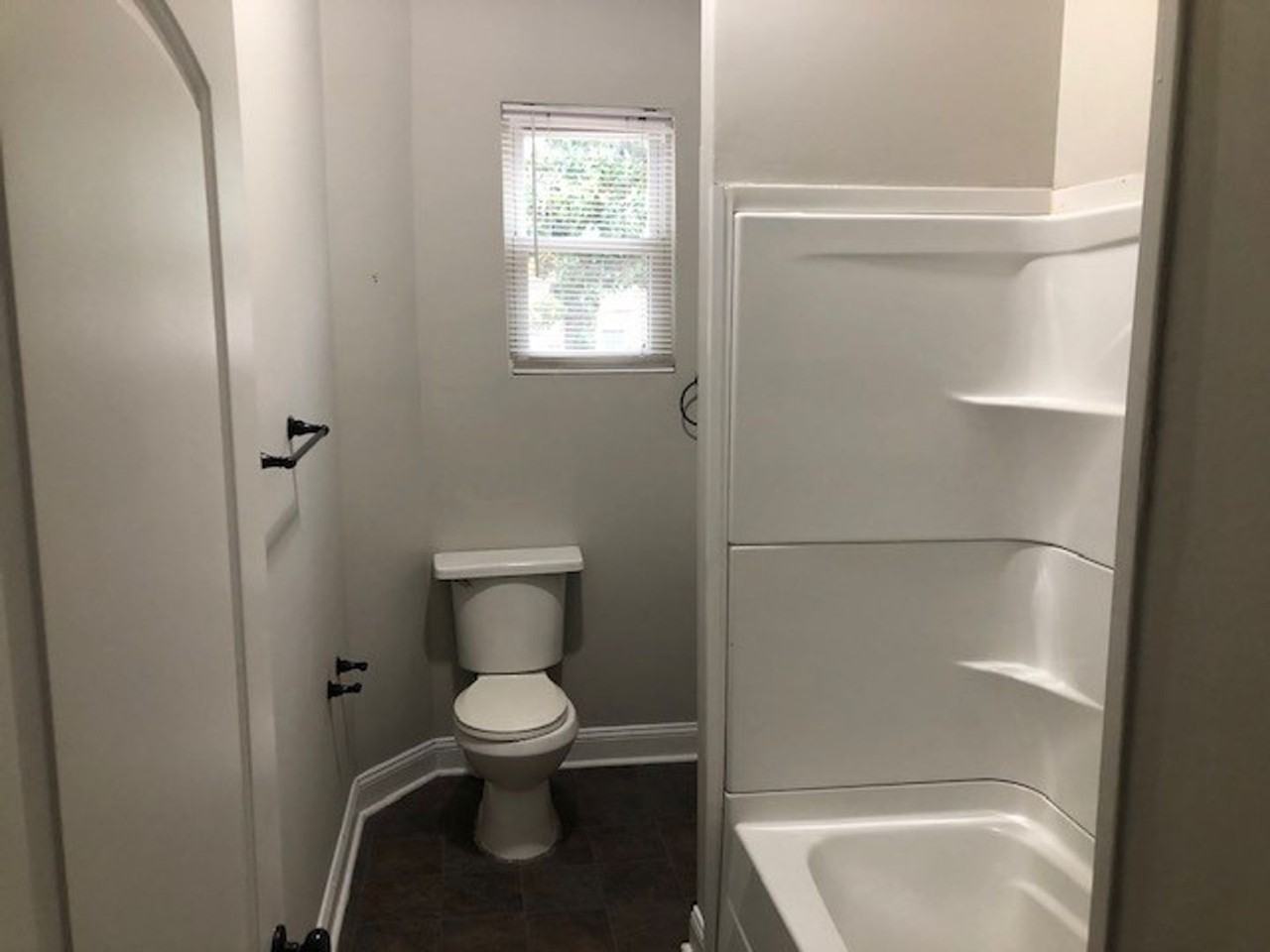 544 Willson St - Photo 2 of 16