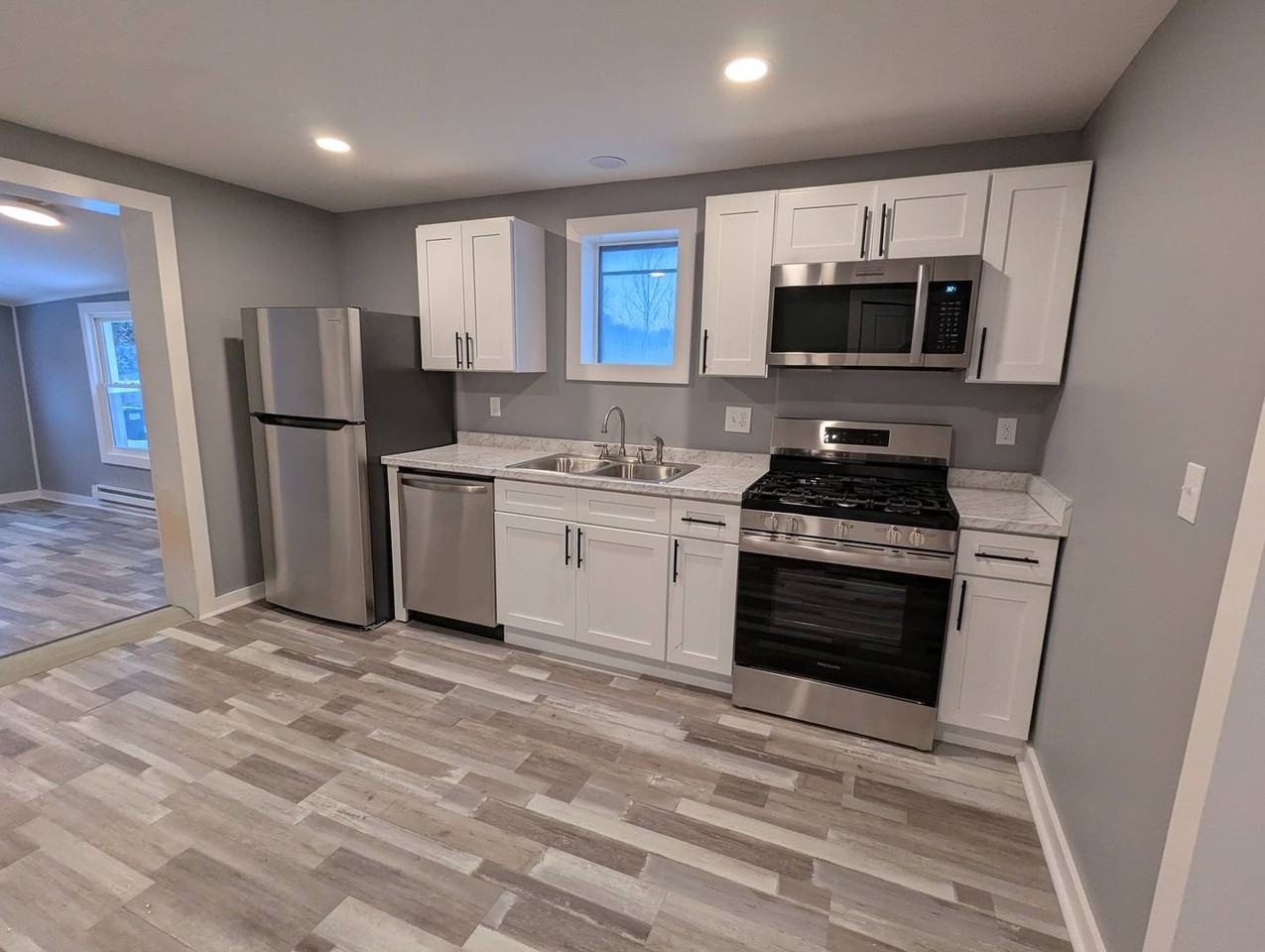 19 Main St - Photo 2 of 30