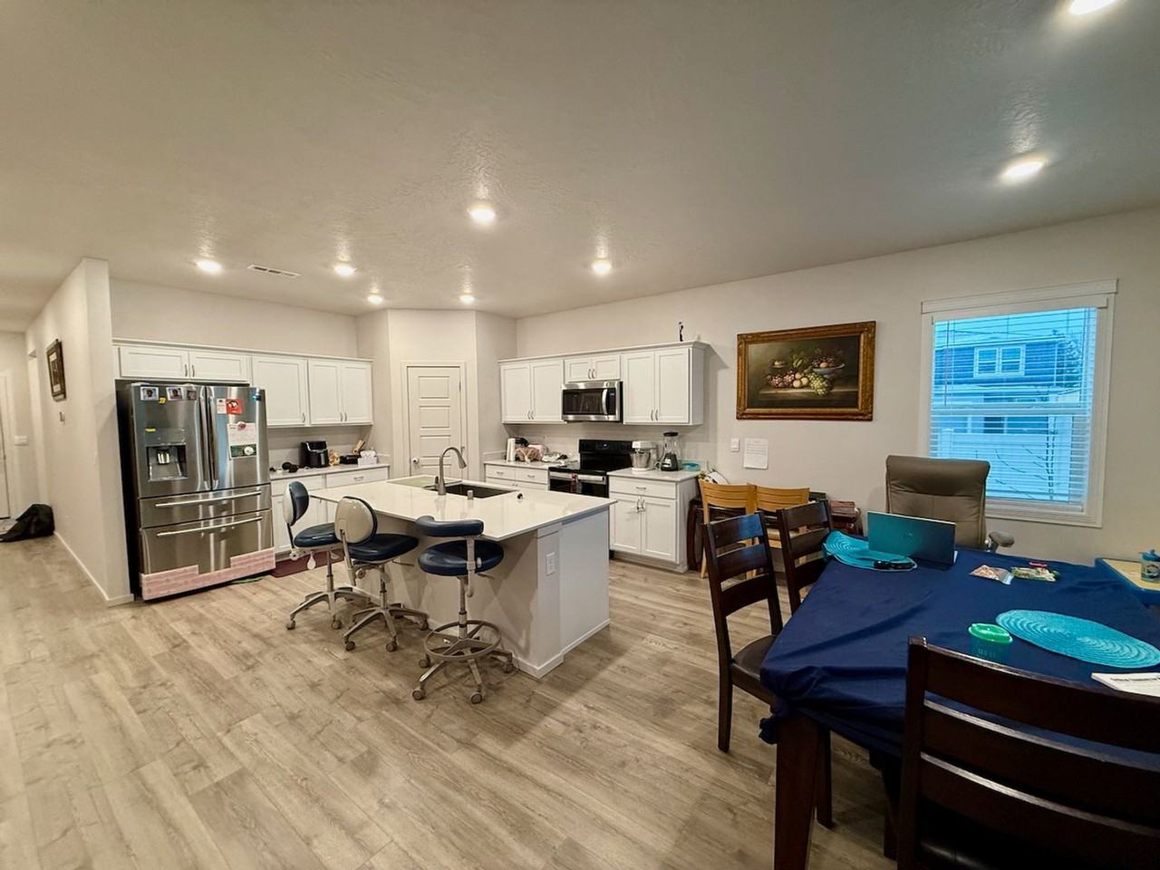 3220 E Harding Ave - Photo 3 of 23