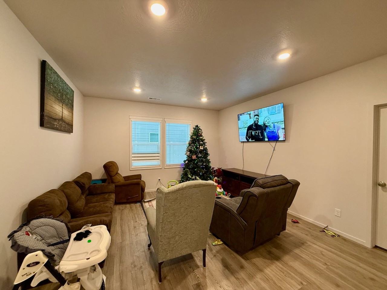 3220 E Harding Ave - Photo 5 of 23