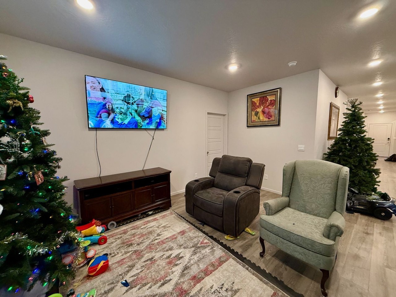 3220 E Harding Ave - Photo 6 of 23