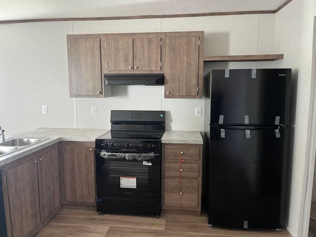 Bobcat Woods - Photo 5 of 16