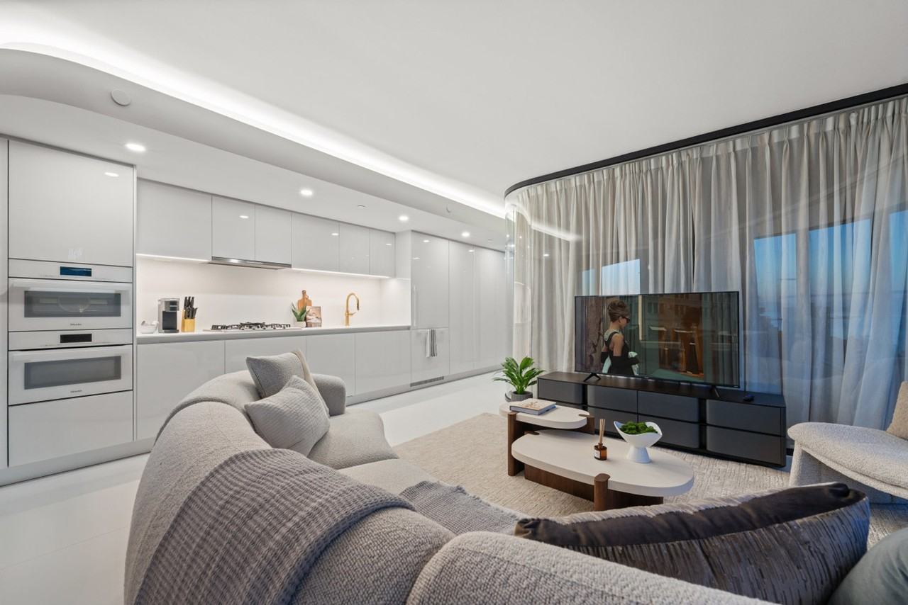 1033 Nelson St #1245487P - Photo 6 of 40