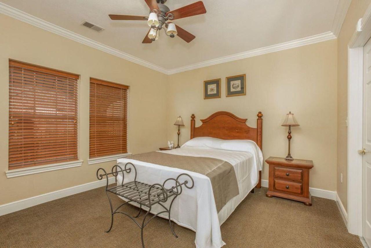 175 Golfview Dr #1268898P - Photo 5 of 24