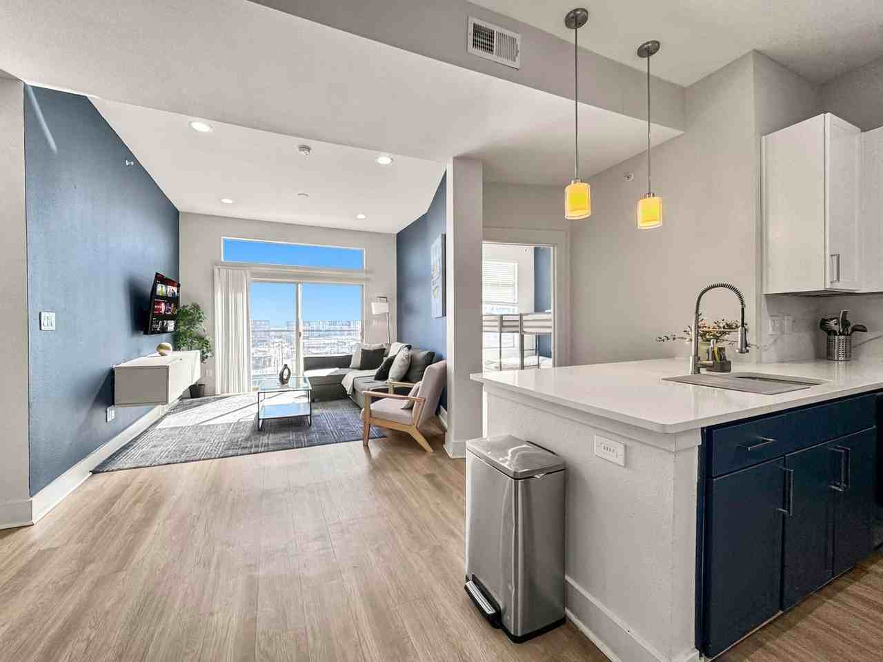 2916 Indiana Blvd #1285552P - Photo 4 of 24