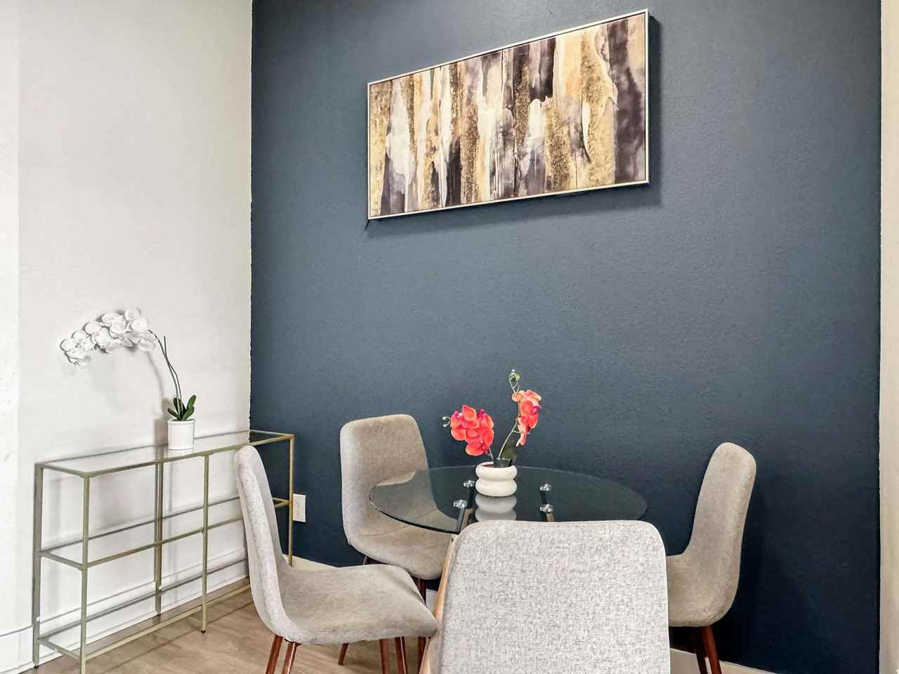 2916 Indiana Blvd #1285552P - Photo 7 of 24