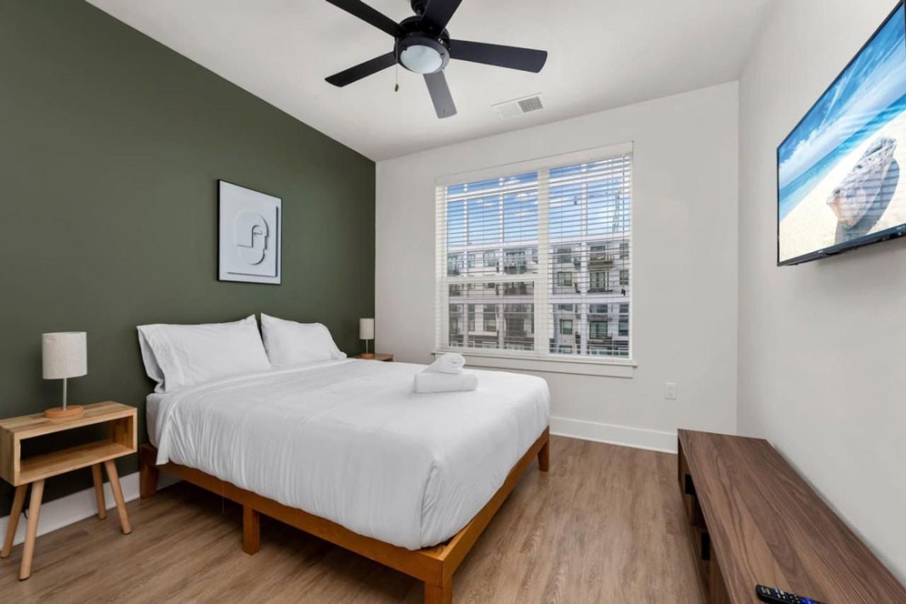 1116 Gramercy Ln #1312611P - Photo 6 of 19