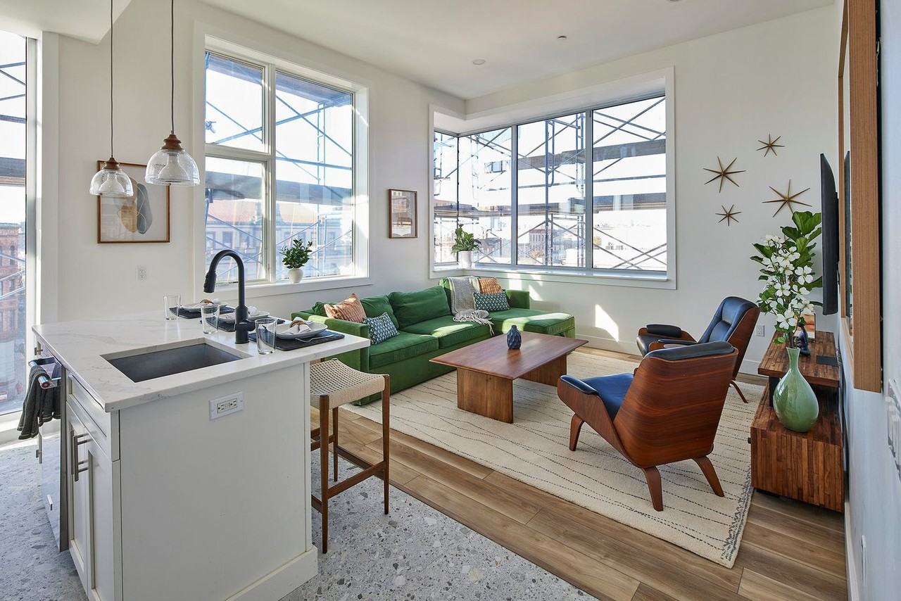 57 Newark St #1041919P - Photo 3 of 24