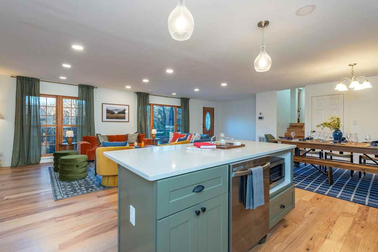 32 Whitaker View Rd #1352405P - Photo 6 of 50