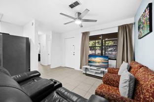 735 Se 4th Ave - Photo 1 of 1