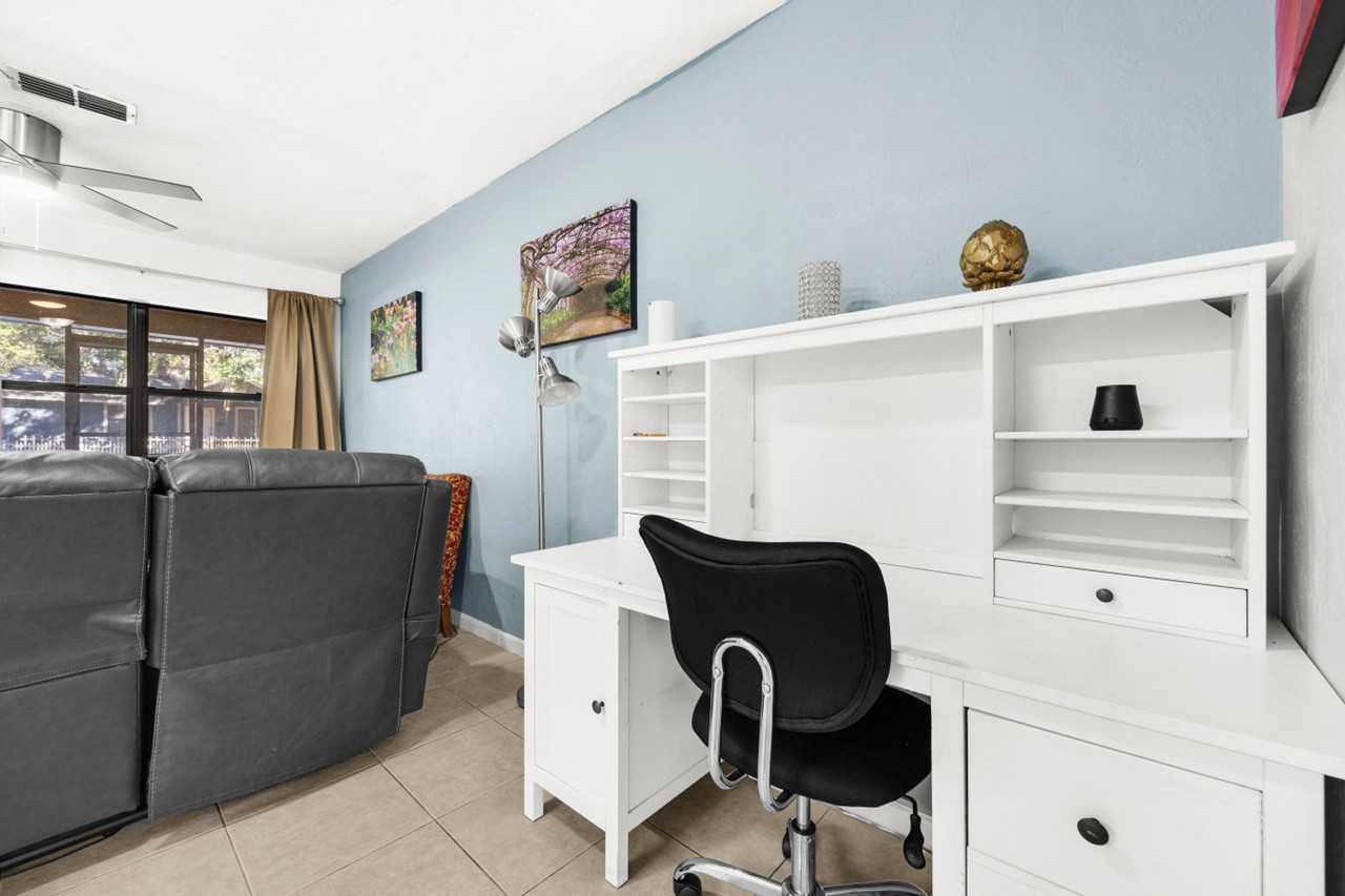 735 Se 4th Ave #1359108P - Photo 2 of 20