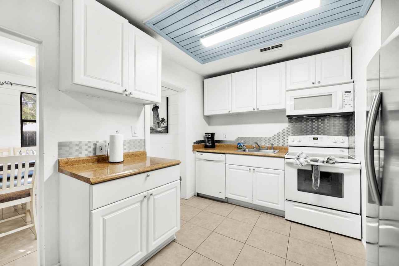 735 Se 4th Ave #1359108P - Photo 5 of 20