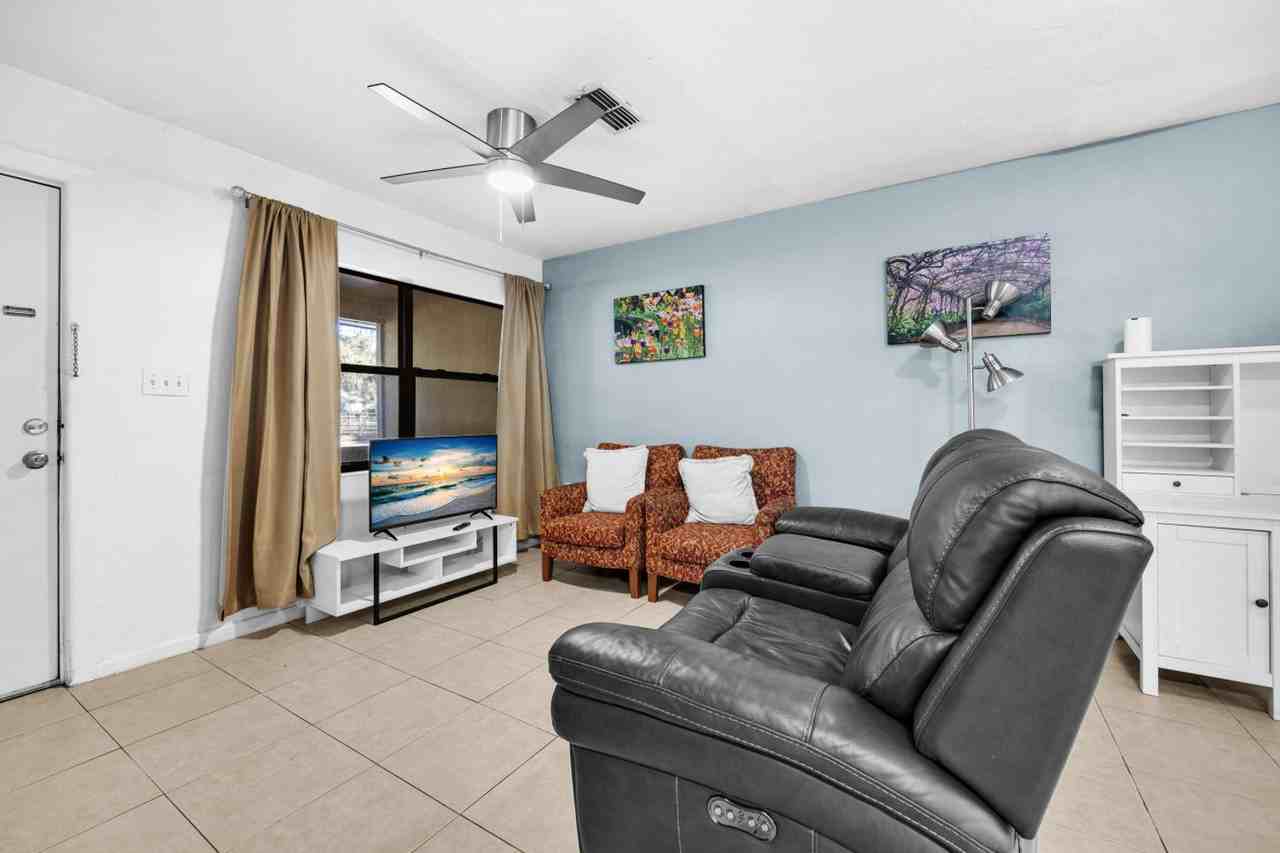 735 Se 4th Ave #1359108P - Photo 6 of 20