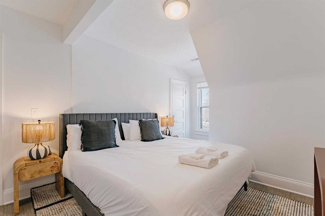 11321 Hessler Rd #1365988P - Photo 4 of 32