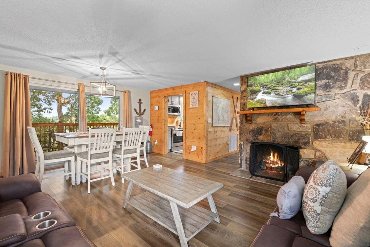 2140 Battle Hill Rd #1367038P - Photo 2 of 29