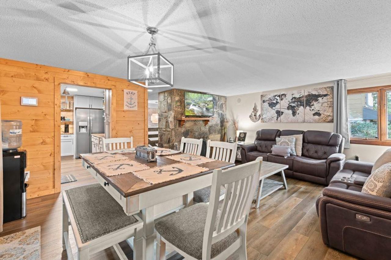 2140 Battle Hill Rd #1367038P - Photo 3 of 29