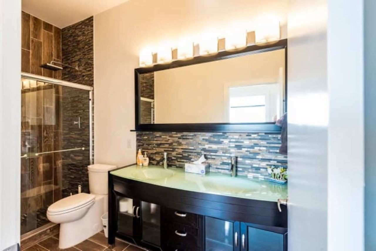 715 N Church St #1367387P - Photo 7 of 19