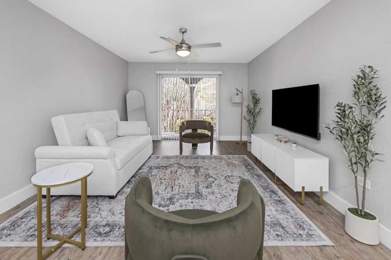 4311 W Cleveland St #1369908P - Photo 5 of 50