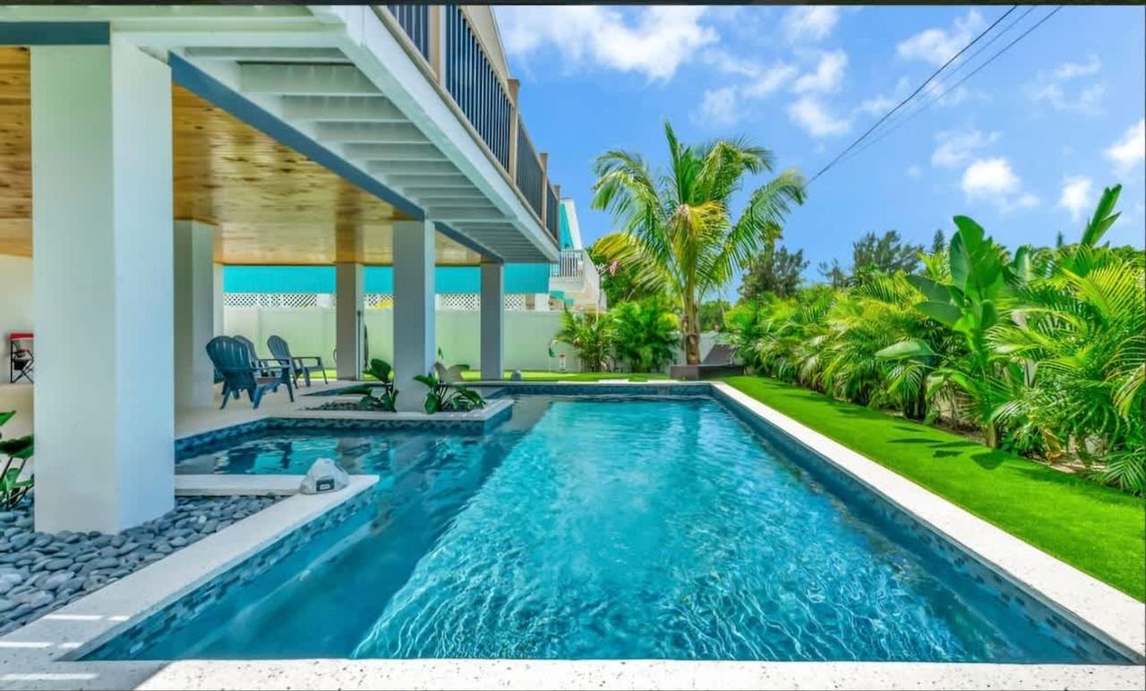 2411 Avenue C #1366638P - Photo 5 of 41