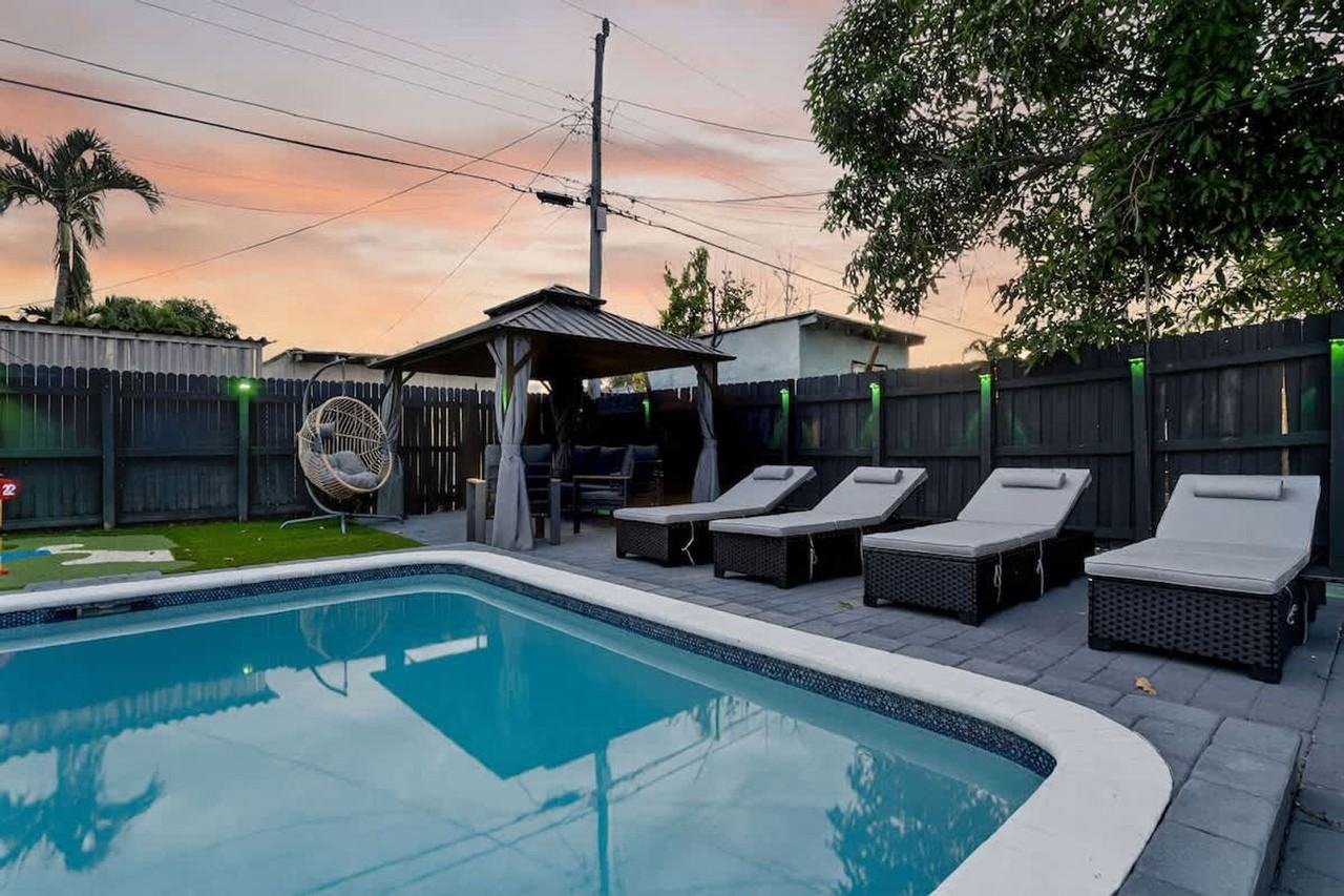 6660 Custer St #1372318P - Photo 6 of 50