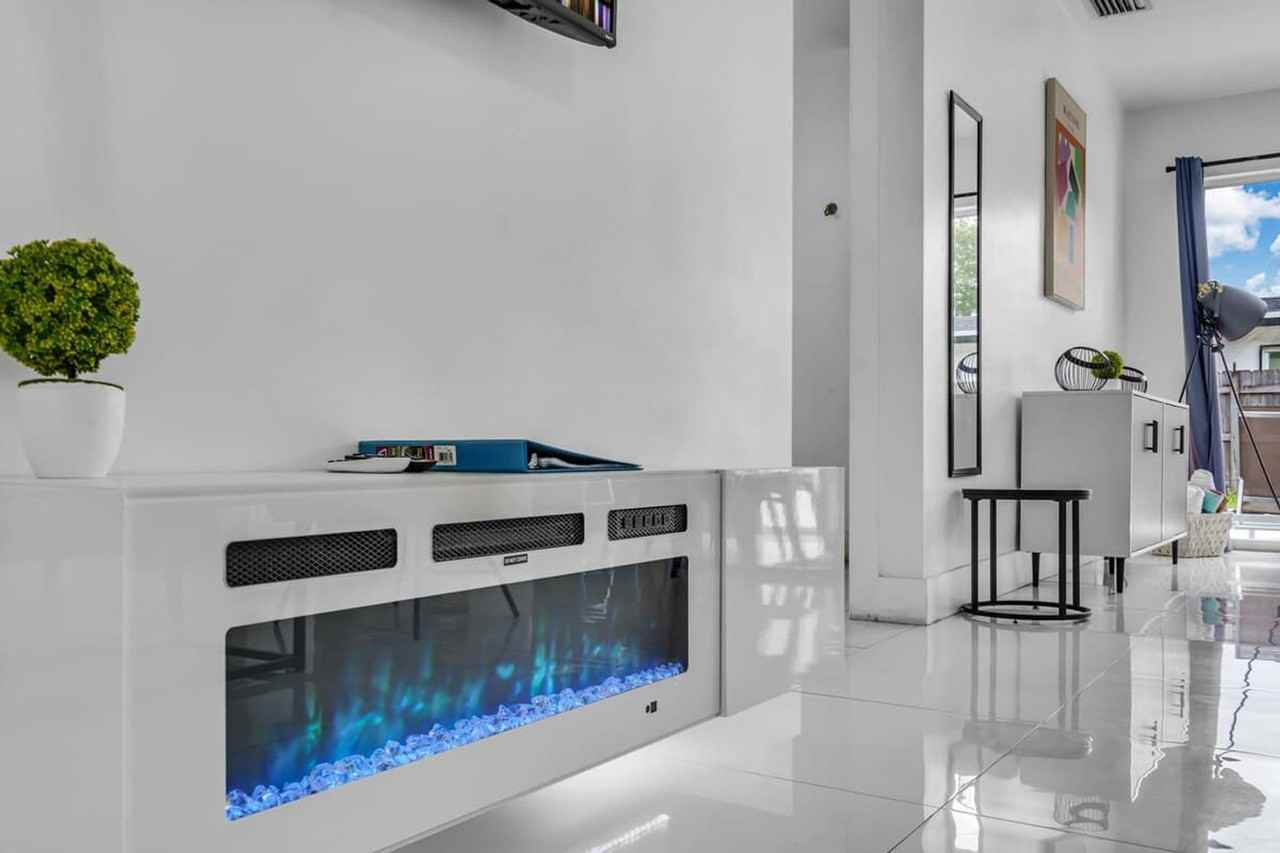 7061 Coolidge St #1372322P - Photo 2 of 50