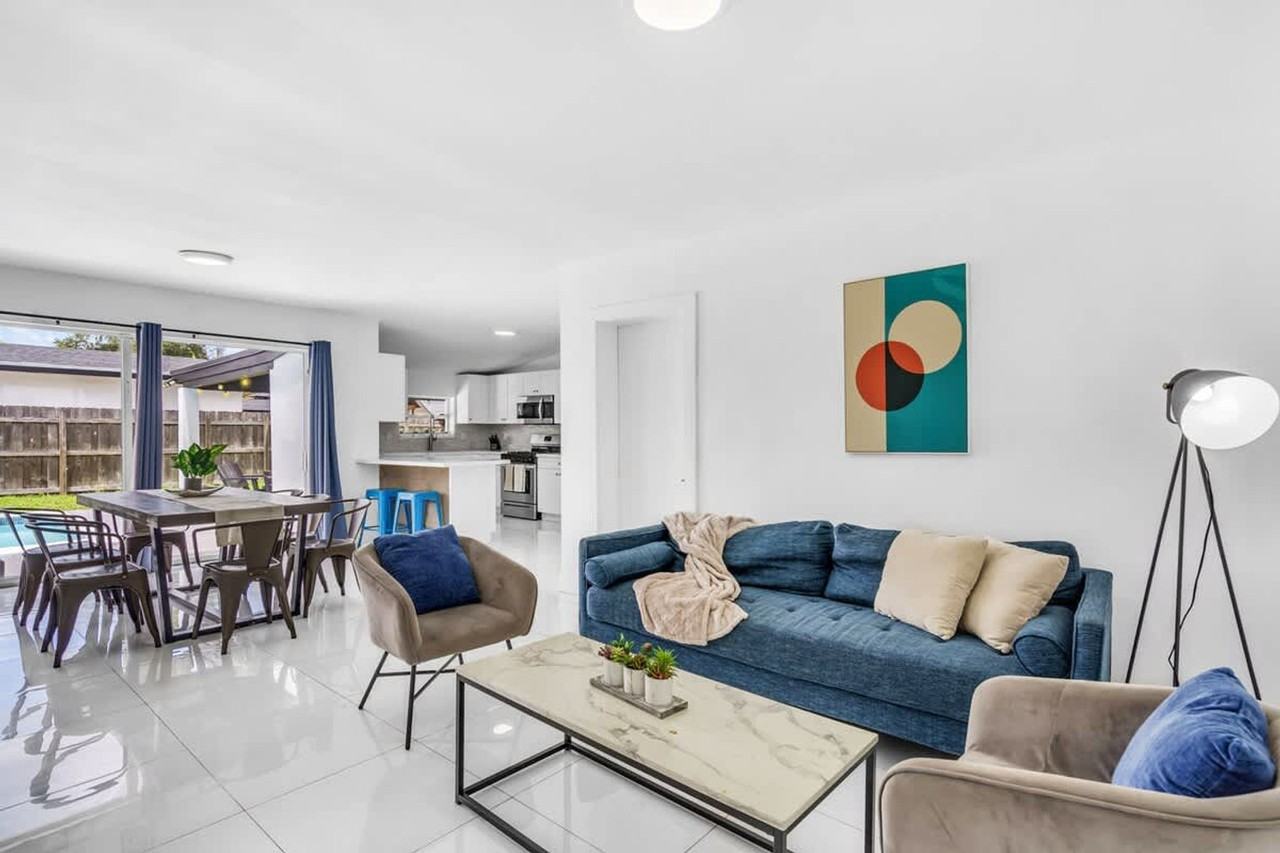 7061 Coolidge St #1372322P - Photo 3 of 50