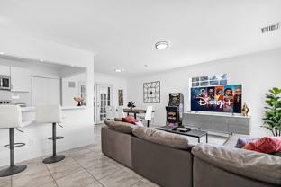 18715 Nw 10th Ct - Photo 1 of 1