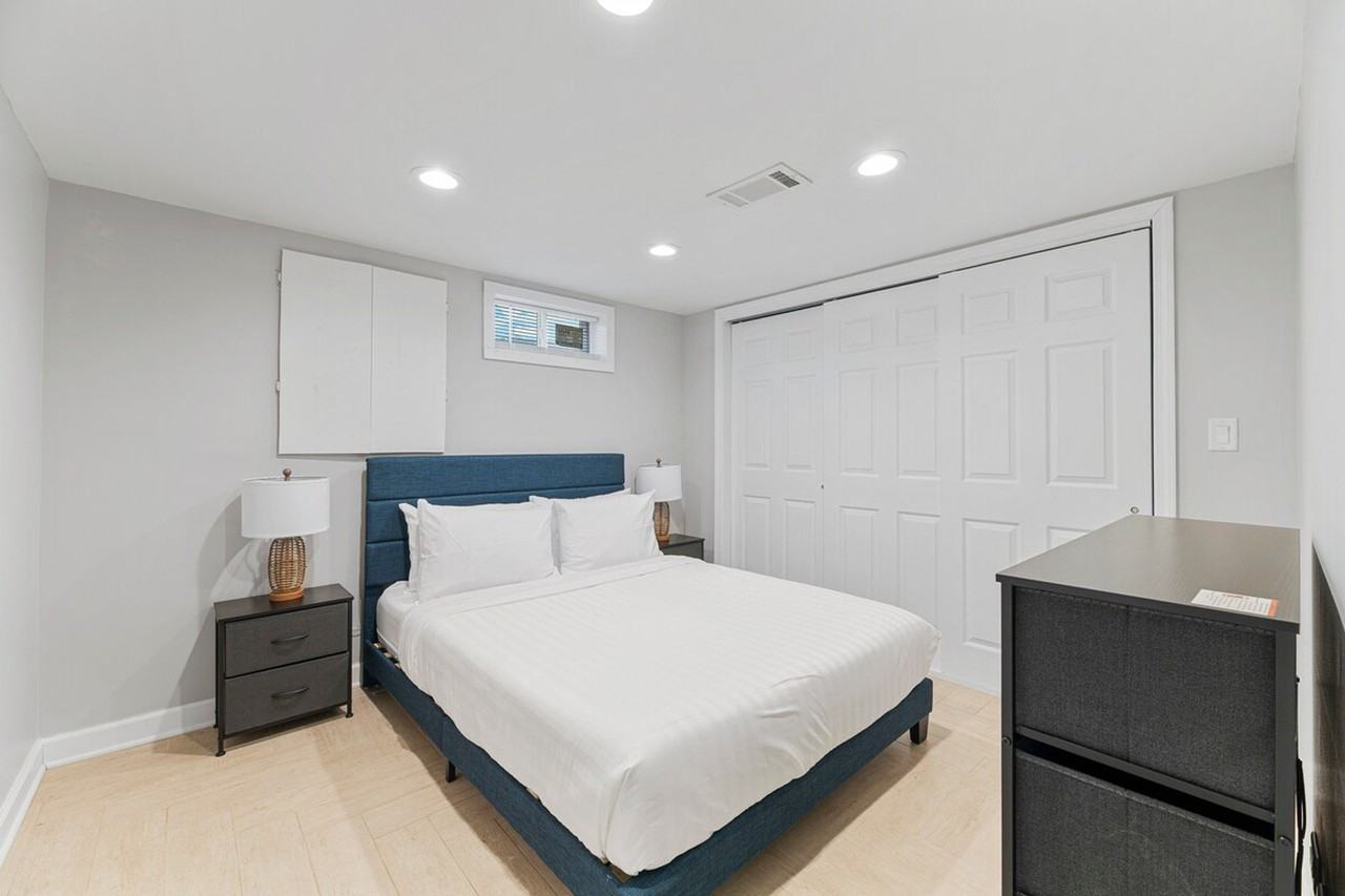 3457 Main St #1372971P - Photo 2 of 31