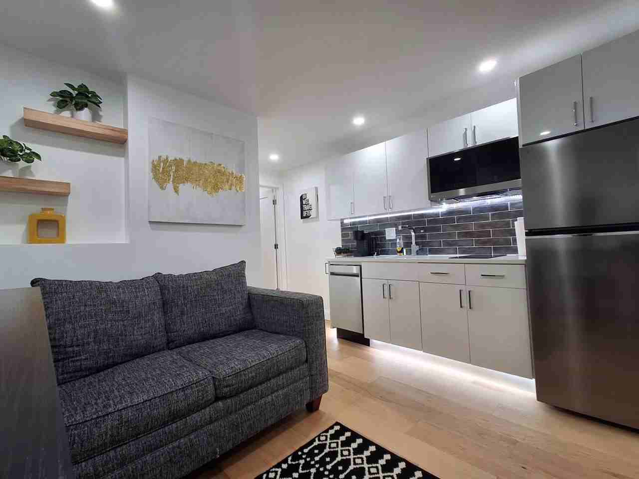 17 Mount Pleasant Ave #1373659P - Photo 6 of 20