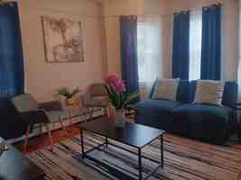 featured image of 125 Salina St