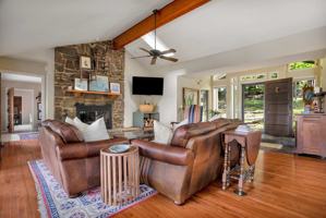 featured image of 13014 Schoolhouse Dr