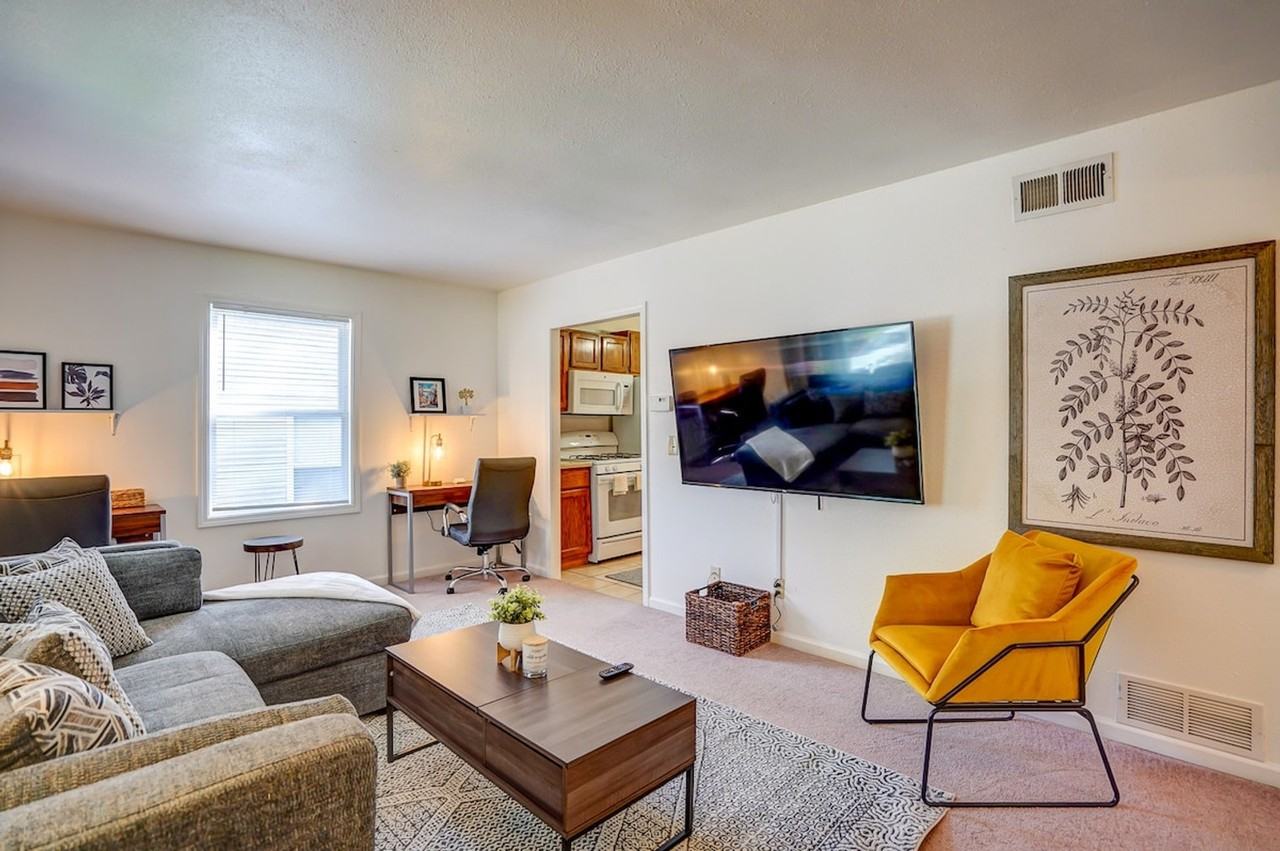 8 Craig Ave #1377396P - Photo 2 of 21