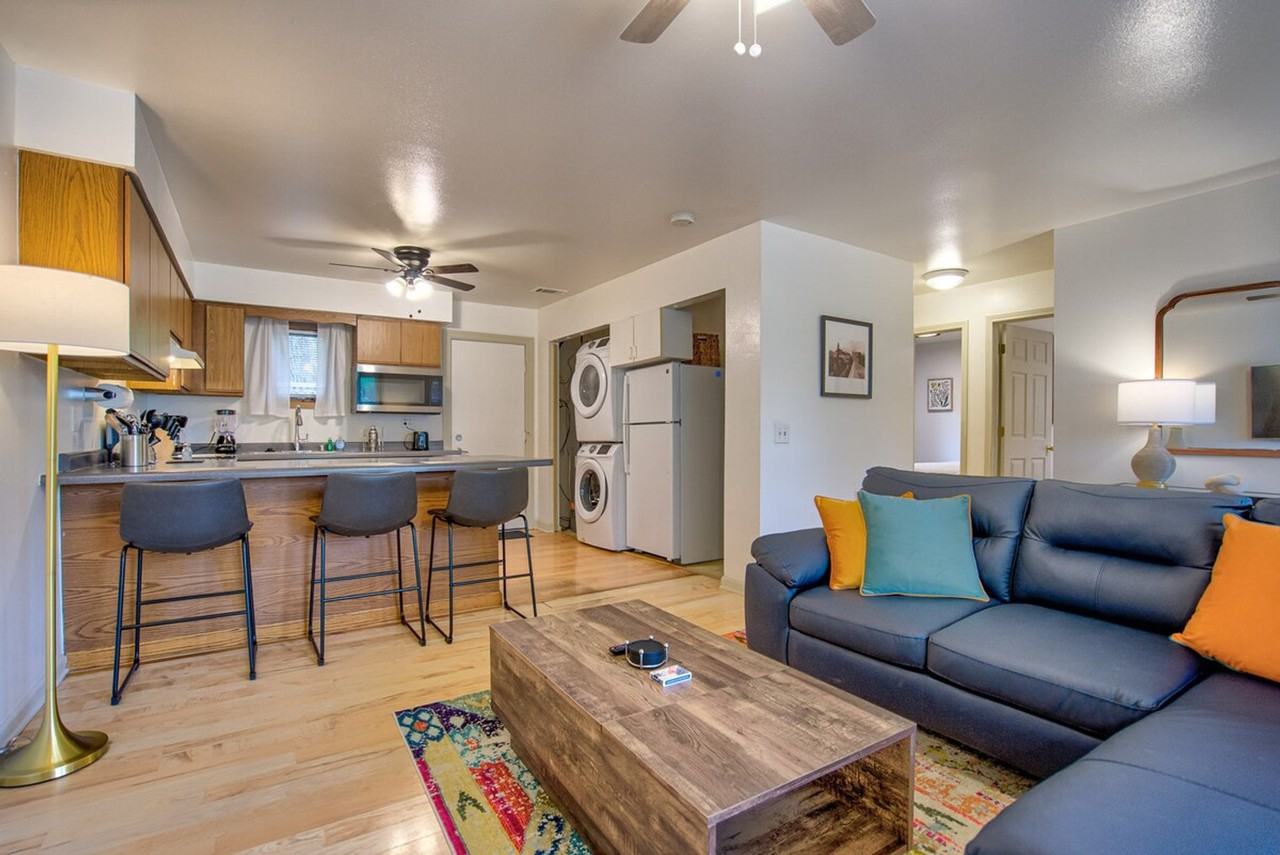 23 Craig Ave #1377414P - Photo 2 of 17