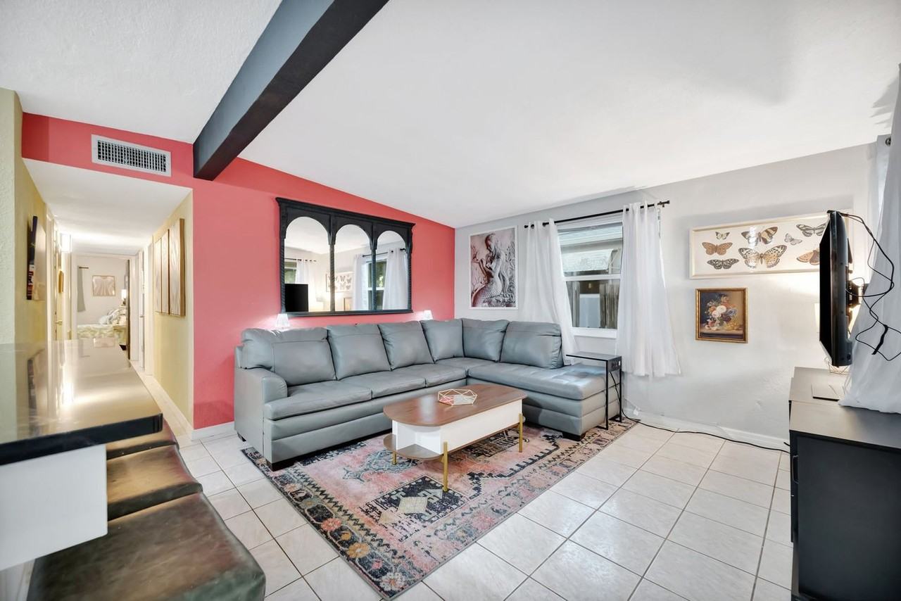 5025 9th Ave S #1378920P - Photo 5 of 43